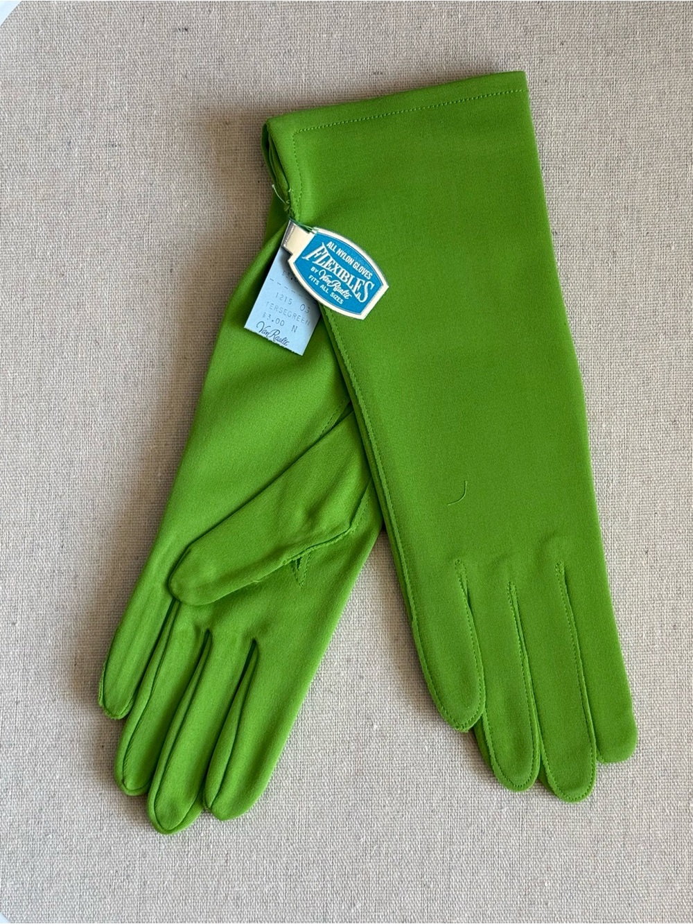 Vtg Van Raalte LIME GREEN Nylon Dress Gloves NOS Fits All